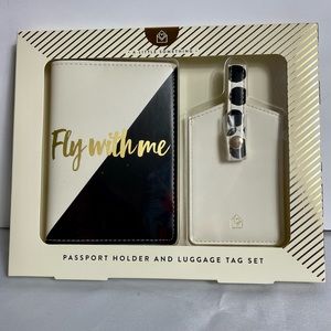 NEW A LITTLE SOMETHING FLY WITH ME PASSPORT HOLDER LUGGAGE TAG SET WHITE BLACK